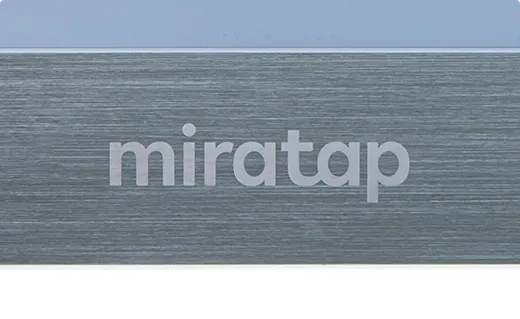 光に包まれる庫内