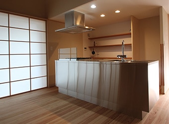 和風LDKにもマッチ。引き算の美学の和モダンとミニマルなGRAD45は好相性。