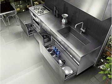 引き出しの中は間仕切りなどがほとんどない自由度の高い設計。