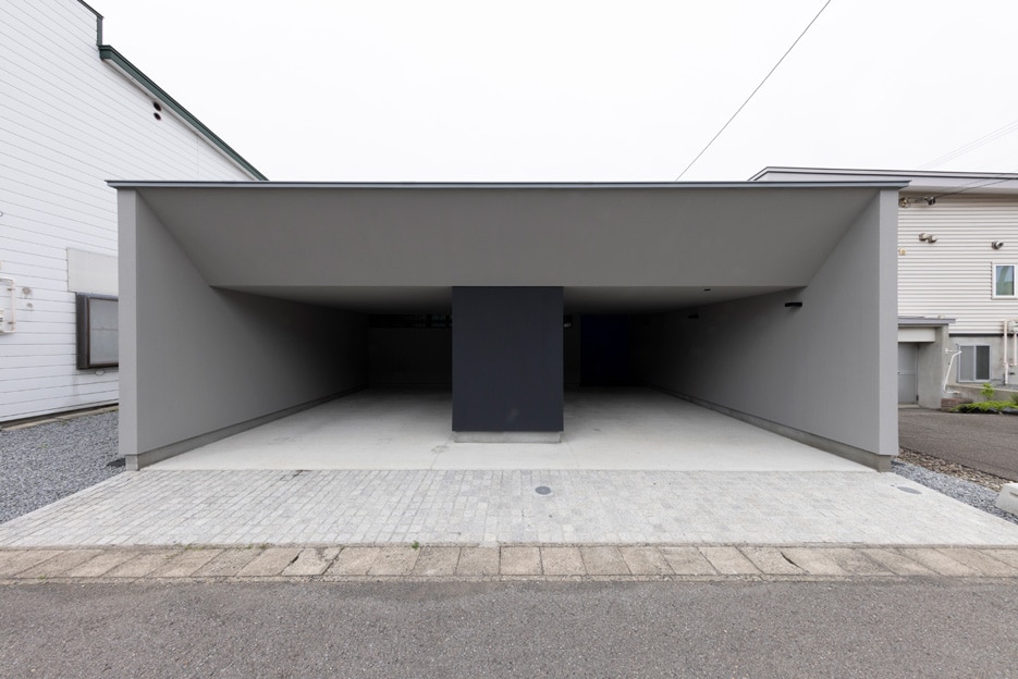 ANNZU HOUSE