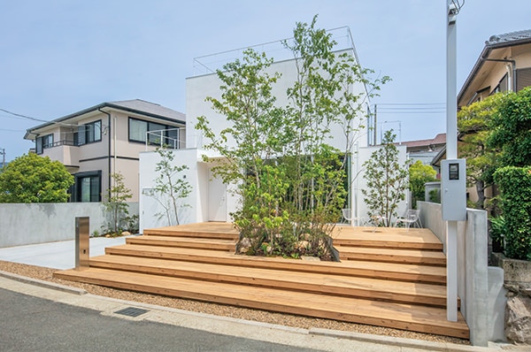 FLAGSHIP HOUSE