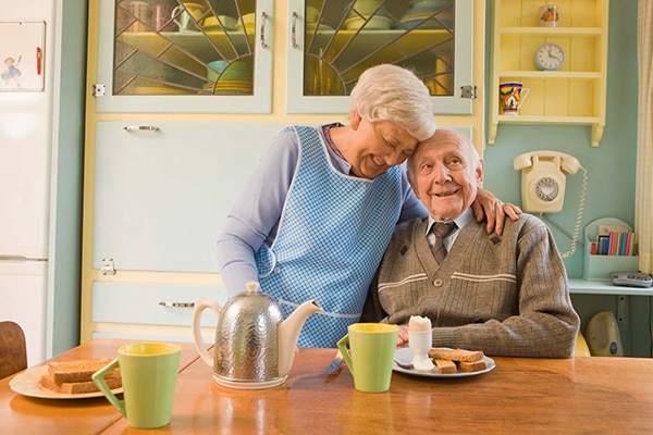 思わぬ怪我の防止に。色彩のバリアフリーがもたらす高齢者に優しい家づくり