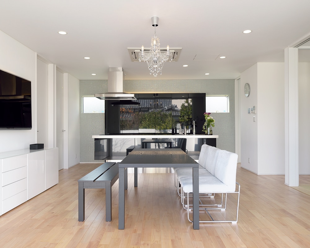 セカンドリビングに打って付け。開放感あふれるデッキスペース