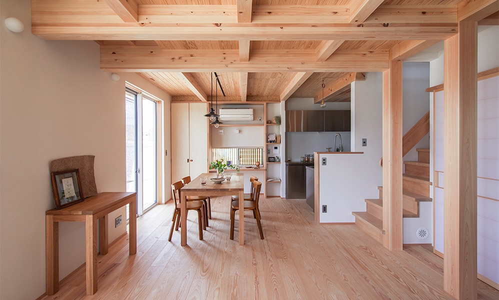 昔ながらの風情を大切にした、やさしい印象のダイニング