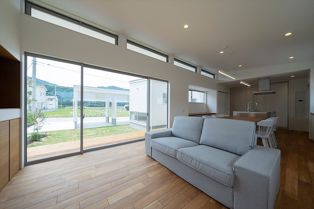 アーバンライフな家のキッチン