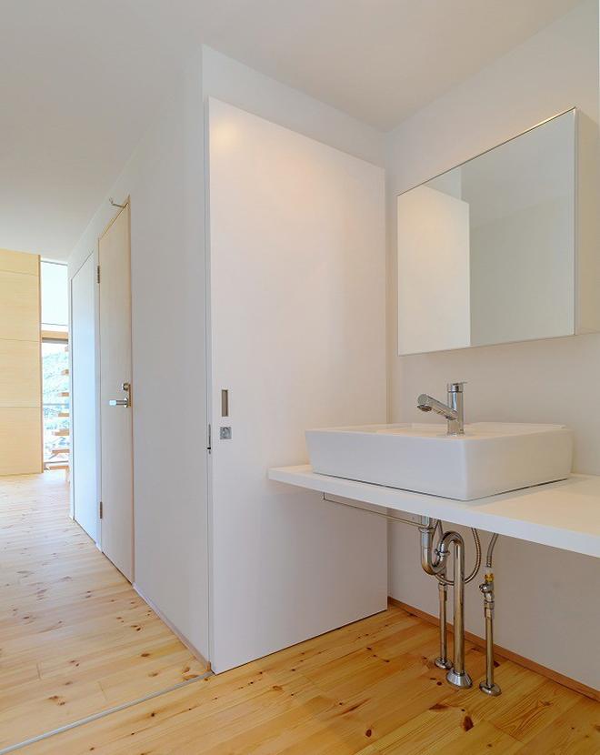 清潔感のある洗面スペース