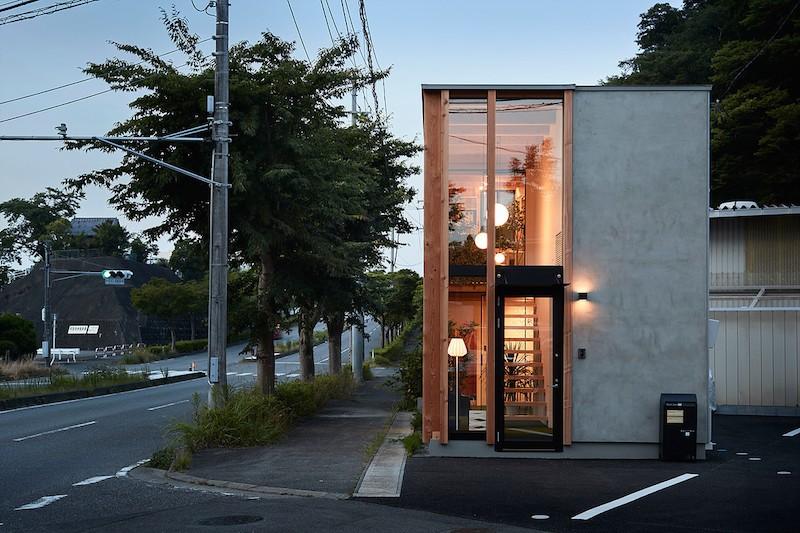 木漏れ日があたたかいオフィス