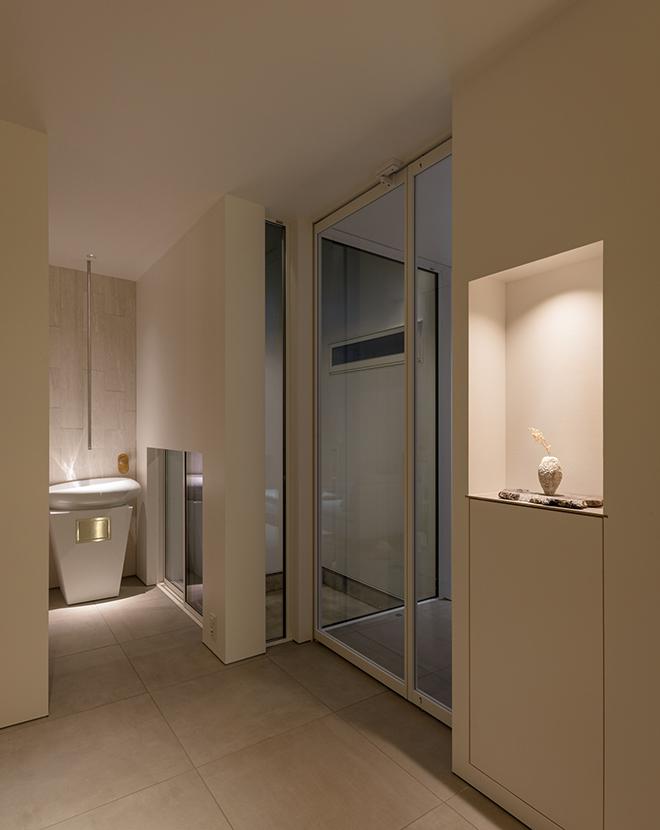 美術館のような洗面スペース