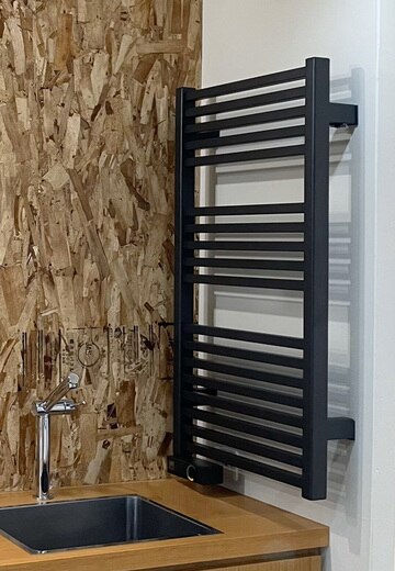 HUMAタオルウォーマー サテンブラック 右スイッチ H888(EL02469)｜洗面