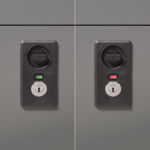 宅配ボックス外部鍵の様子（緑：受取可 赤：使用中）