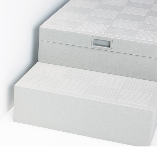 天面の蓋の様子（カラー：ライトグレー）