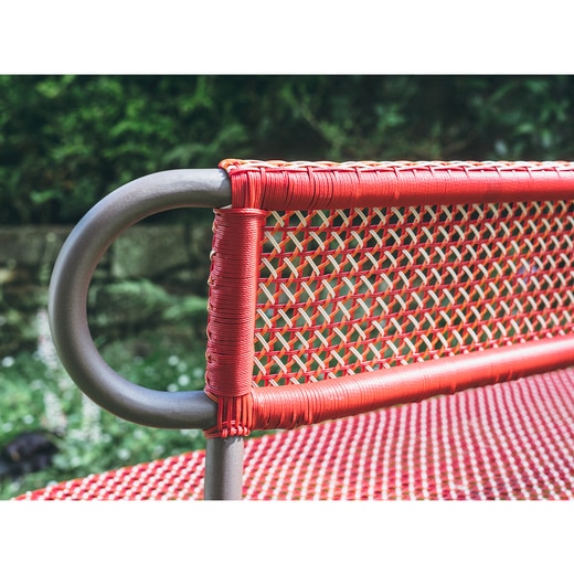 背面（カラー：レッド）