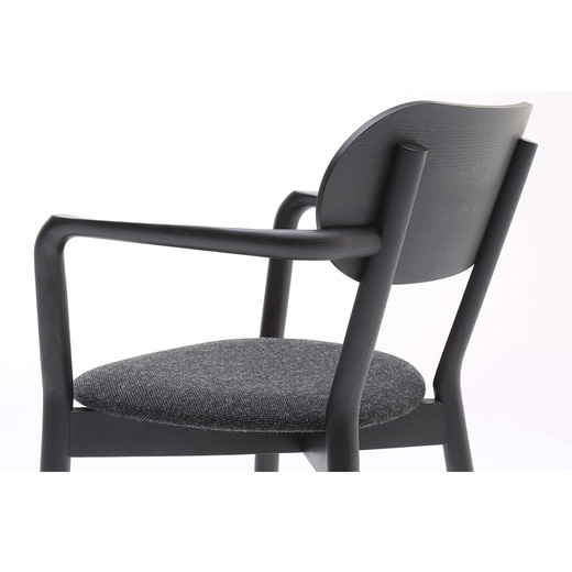 画像カラー：ブラック