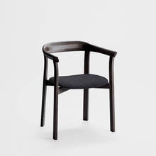 Holm Chair スモーク×チャコールグレー