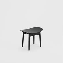 Saga Dining Stool スミ