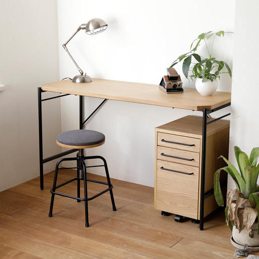 グラム デスク 120サイズ、グラム インワゴン、グラム スツールLow