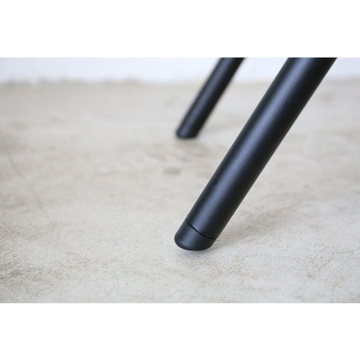 足元の滑り止め（カラー：ブラック）