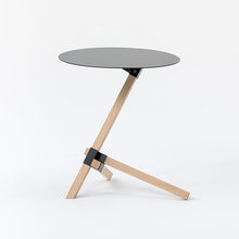 DUENDE TRE SIDE TABLE｜テーブル・デスク（机）｜インテリア・家具の