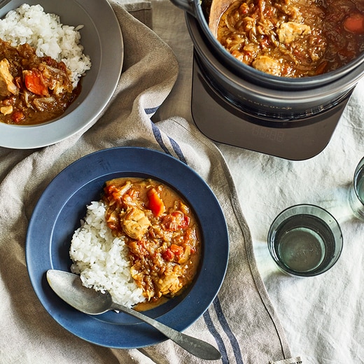 ライスポットでさまざまな調理が楽しめます。