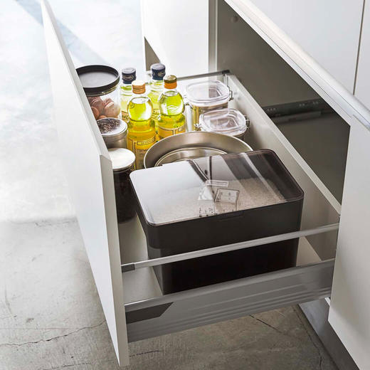 密閉 シンク下米びつ 5kg ブラック(KT19909)｜キッチンの通販