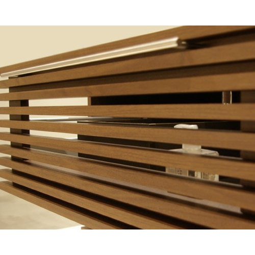 格子の扉は通気性が良いのでサニタリールームに最適