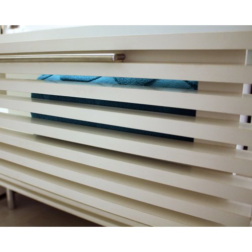 格子の扉は通気性が良いのでサニタリールームに最適