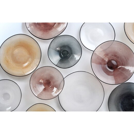 全色、サイズを並べたイメージ