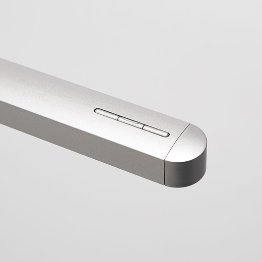 調光、調色機能をひとつのボタンに集約したシンプルデザイン