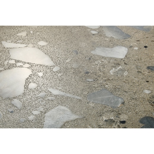 石目の光沢の様子