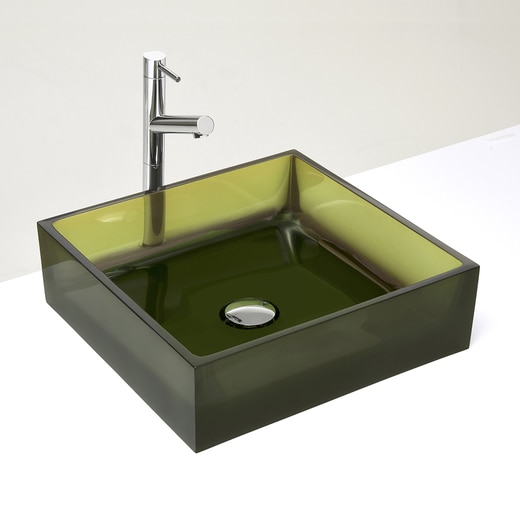 シルバー目皿を設置した様子※写真の水栓、排水金物、シルバー目皿・排水バルブ等は含まれておりません。「適合水栓」よりお選びください。