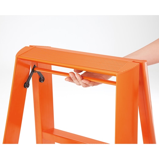 簡単に扱えるワンタッチバー（写真はイメージです）