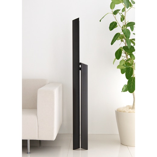 折りたたんだ状態でも自立可能