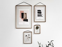 MOEBE FRAME