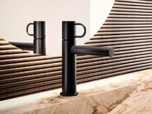 ミラタップ　壁付混合水栓L マットブラック 取扱説明書付き マットブラック 水栓の関連アイテム │建材・住宅設備の通販なら