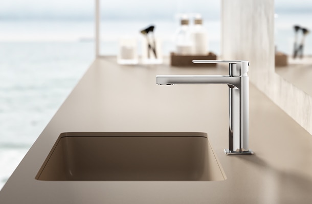 タンゴ混合水栓