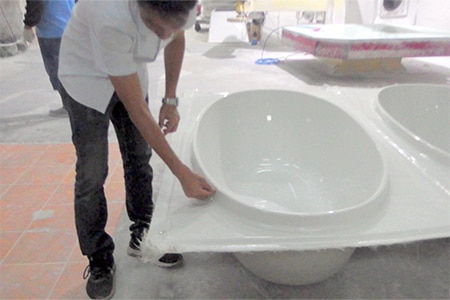 上下を合体させ不要な部分をカット
