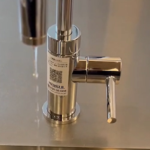 ビルトイン浄水器の水漏れの様子