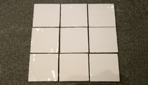 色幅の少ない単色ホワイト