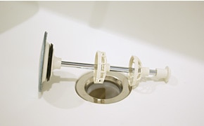 ヘアキャッチャー付の排水目皿