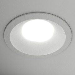 LEDダウンライト（軒下兼用）
