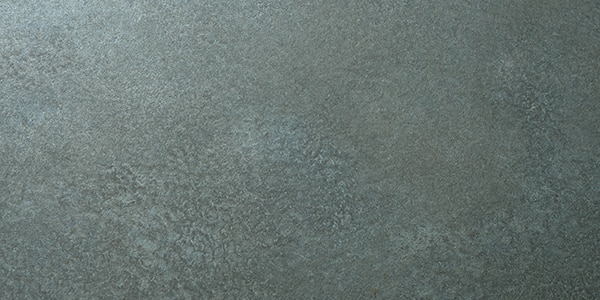 銅の酸化をイメージした青緑色「ベルディグレス」