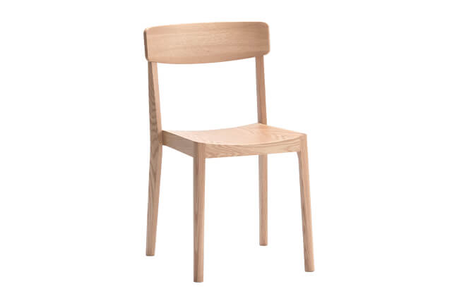 Carved Chairの画像