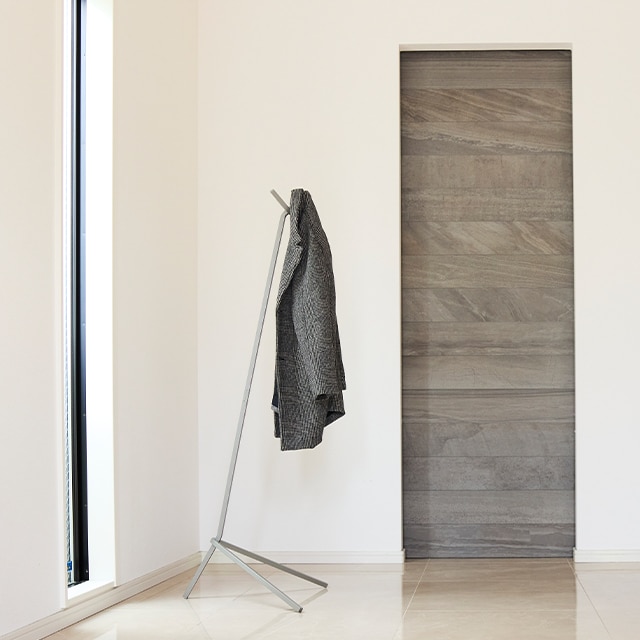 極美品3.3万円→1.8万円！デザインハンガーラックUNO HANGER DUENDE UNO HANGER｜収納BOX・収納雑貨｜インテリア収納｜インテリア