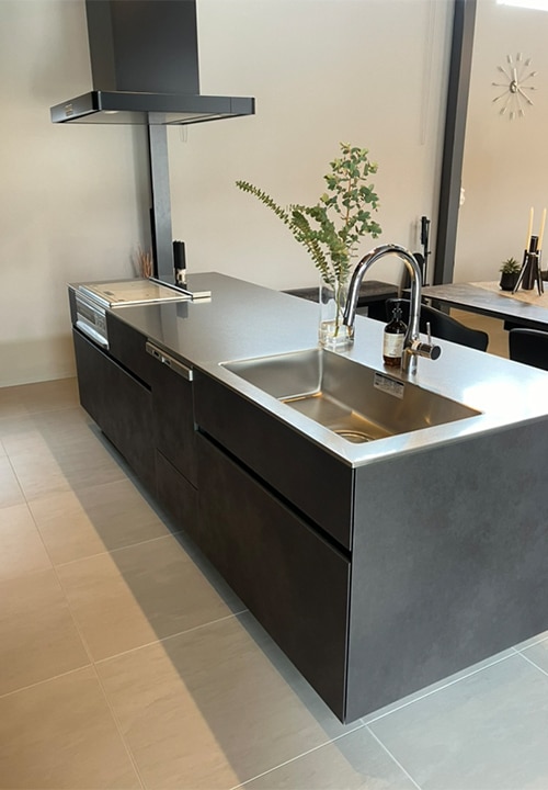 キッチン《ウィッテ》メタルブラック