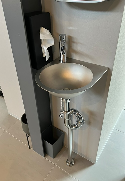 手洗器《アンゴロフラット》