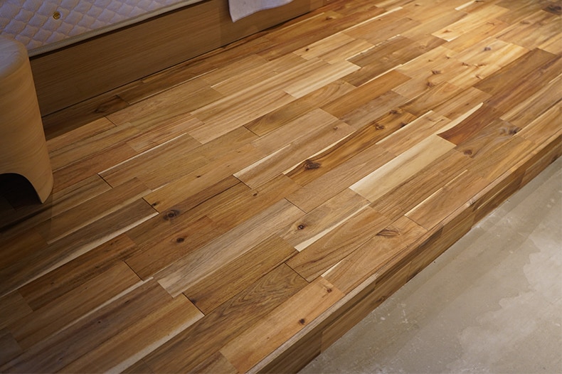 フローリング《ワイルドアカシアオイル塗装ユニタイプ》