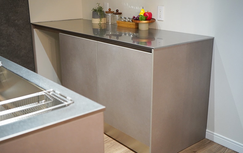 キッチン収納《キッチンドレッサー》