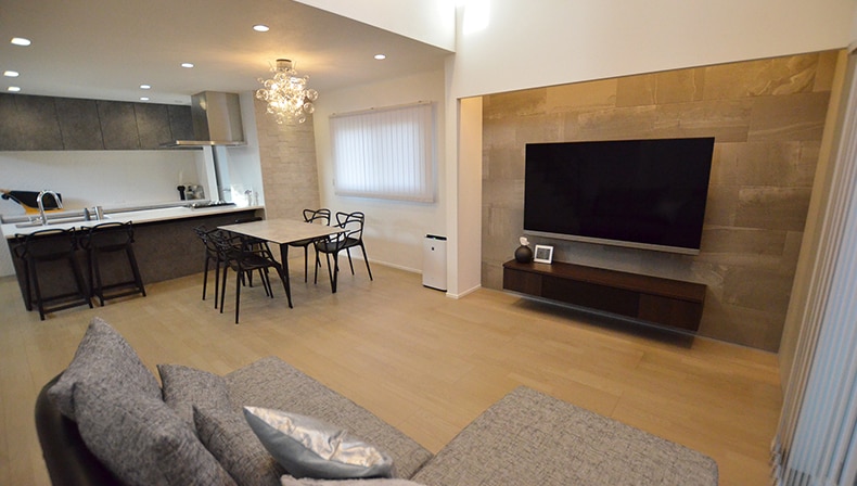 スタイリッシュモダンでホテルライクな家