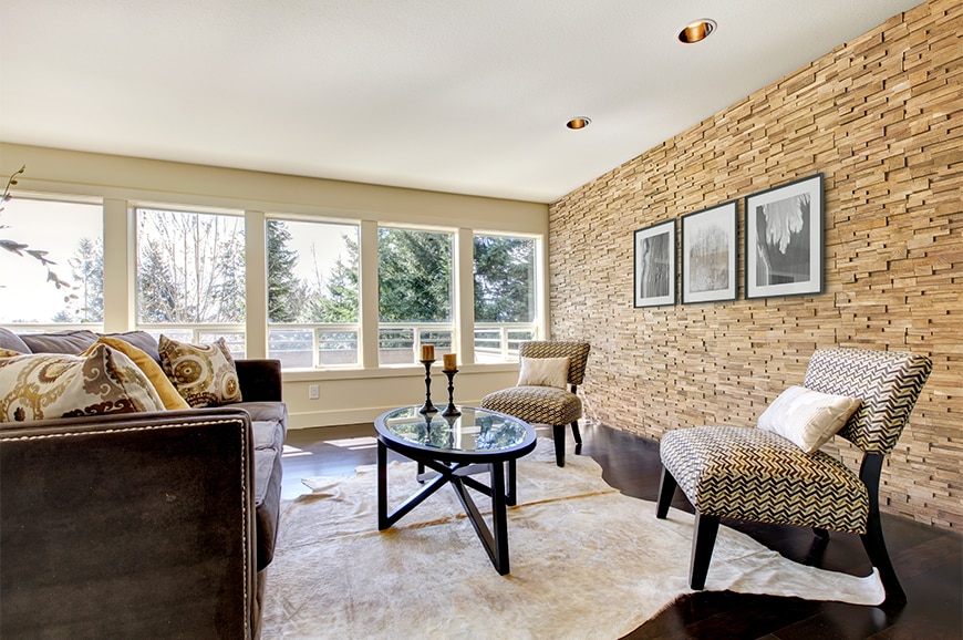 WEB会議、WEB飲み会、WEB帰省ビデオ通話のポイントは壁づかいにあり